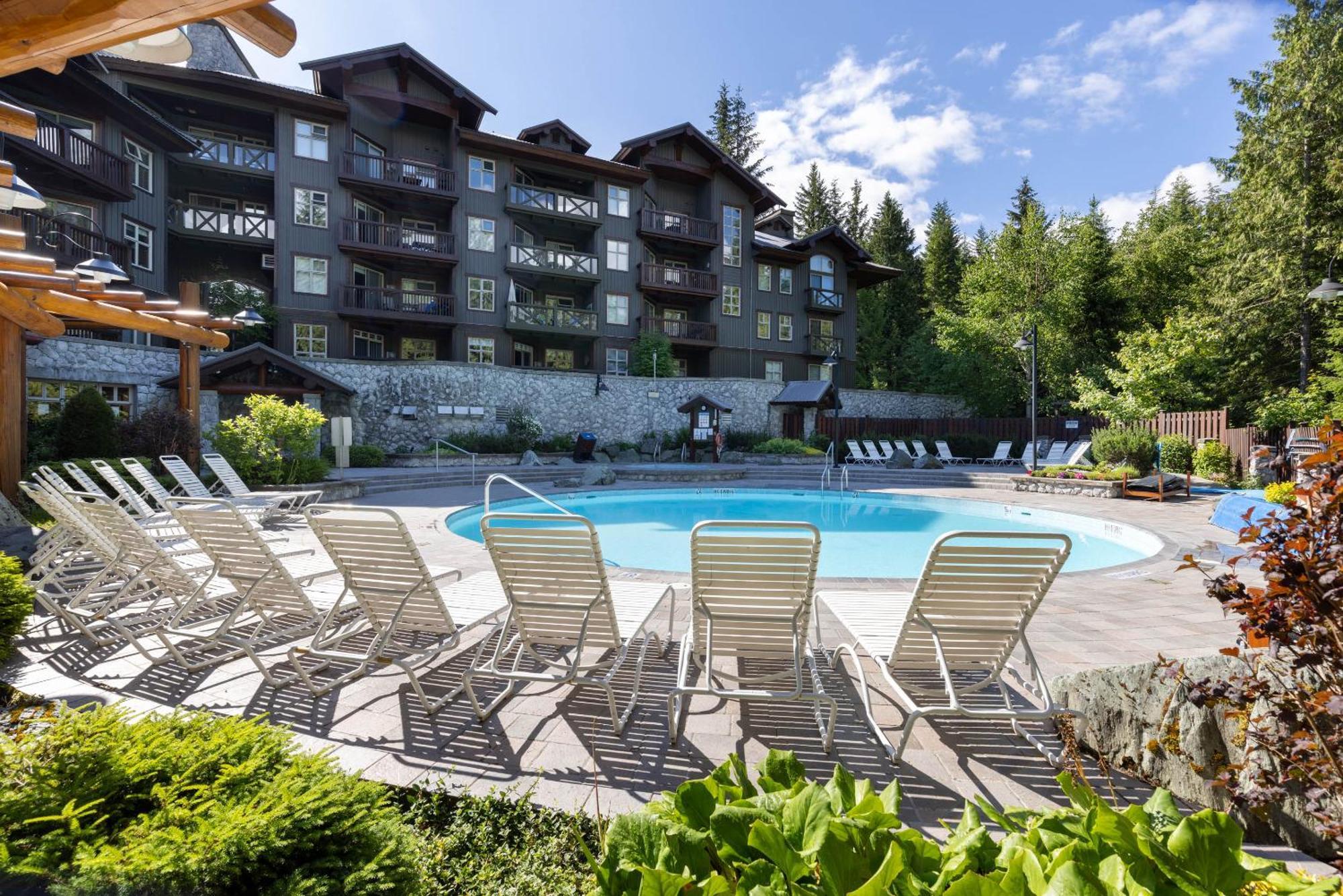 Lost Lake Lodge By Whistler Premier Extérieur photo