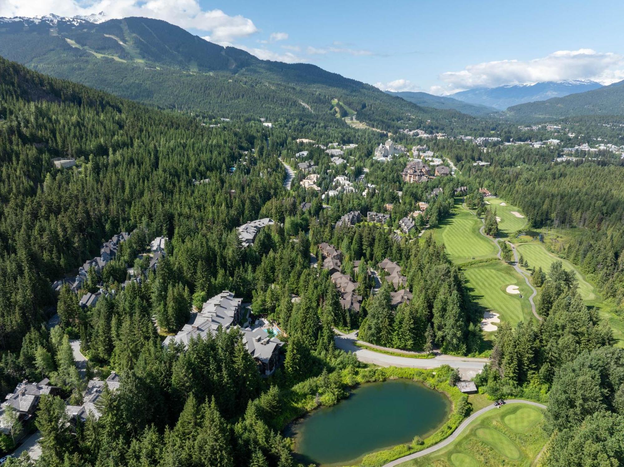 Lost Lake Lodge By Whistler Premier Extérieur photo